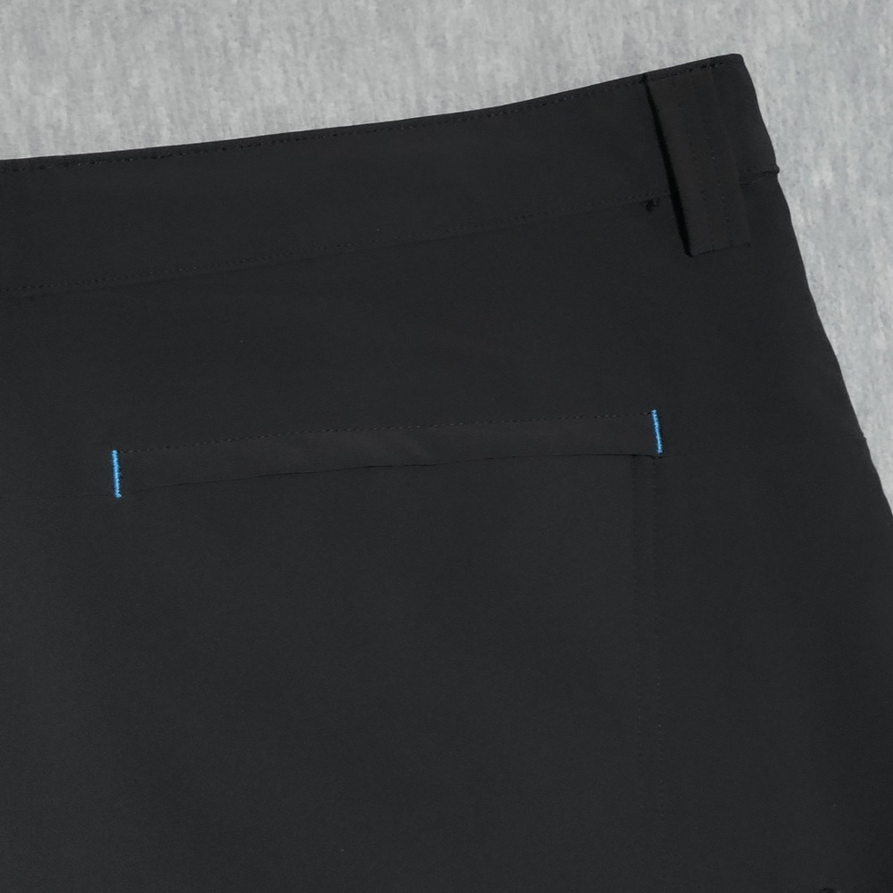 Amazon Luly Yang Delivery Cargo Shorts Mens XL (40) Stretch Black Blue Logo NWOT - Picture 3 of 15
